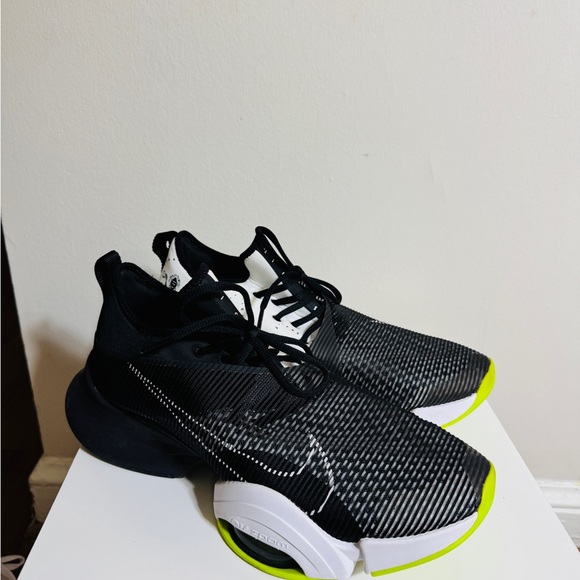 Nike Airzoom SuperRep Black Volt - Picture 2 of 3